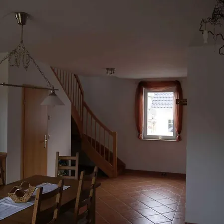 Lejlighed Uns Hus *